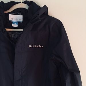 Columbia Omni-tech waterproof breathable shell jacket Black Small